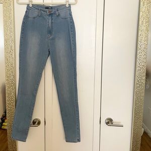 ❤️New Fashion Nova Jeans❤️